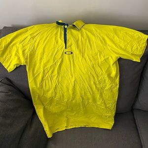 Oakley 1/4 button down